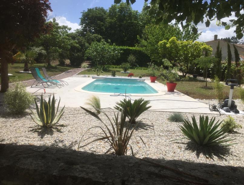 Bed and Breakfast La Rochelle Et L'Aunis Saint-Sauveur-d'Aunis Экстерьер фото