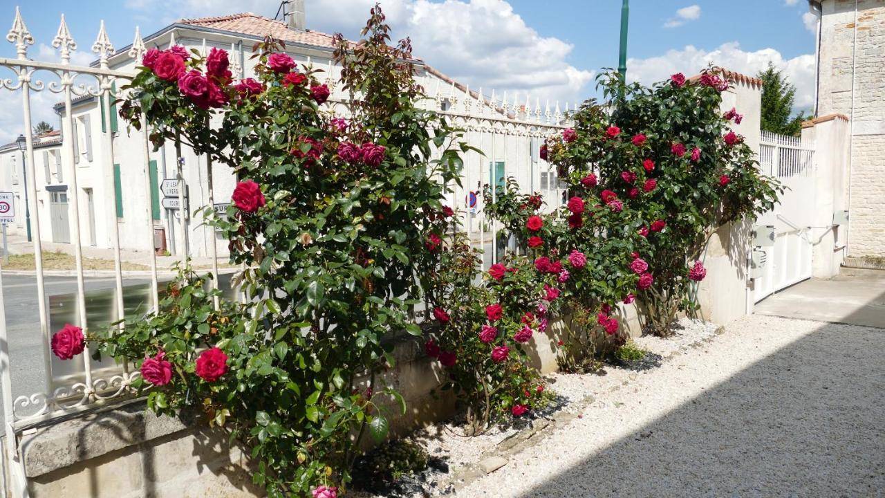 Bed and Breakfast La Rochelle Et L'Aunis Saint-Sauveur-d'Aunis Экстерьер фото